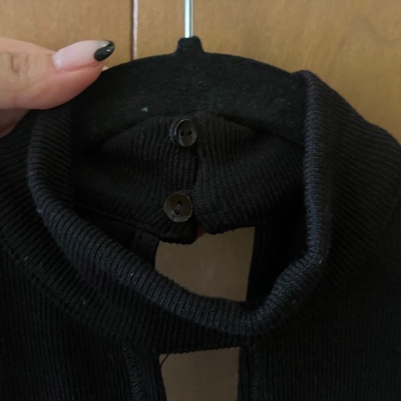 ASTR Choker Ribbed Bodycon Keyhole Dress - Picture 8 of 8